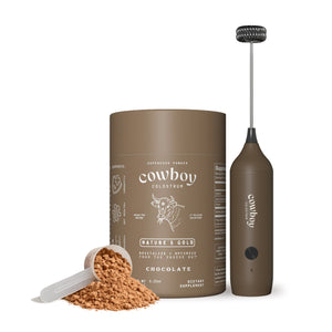 Nature's Gold Colostrum Bottle with frother